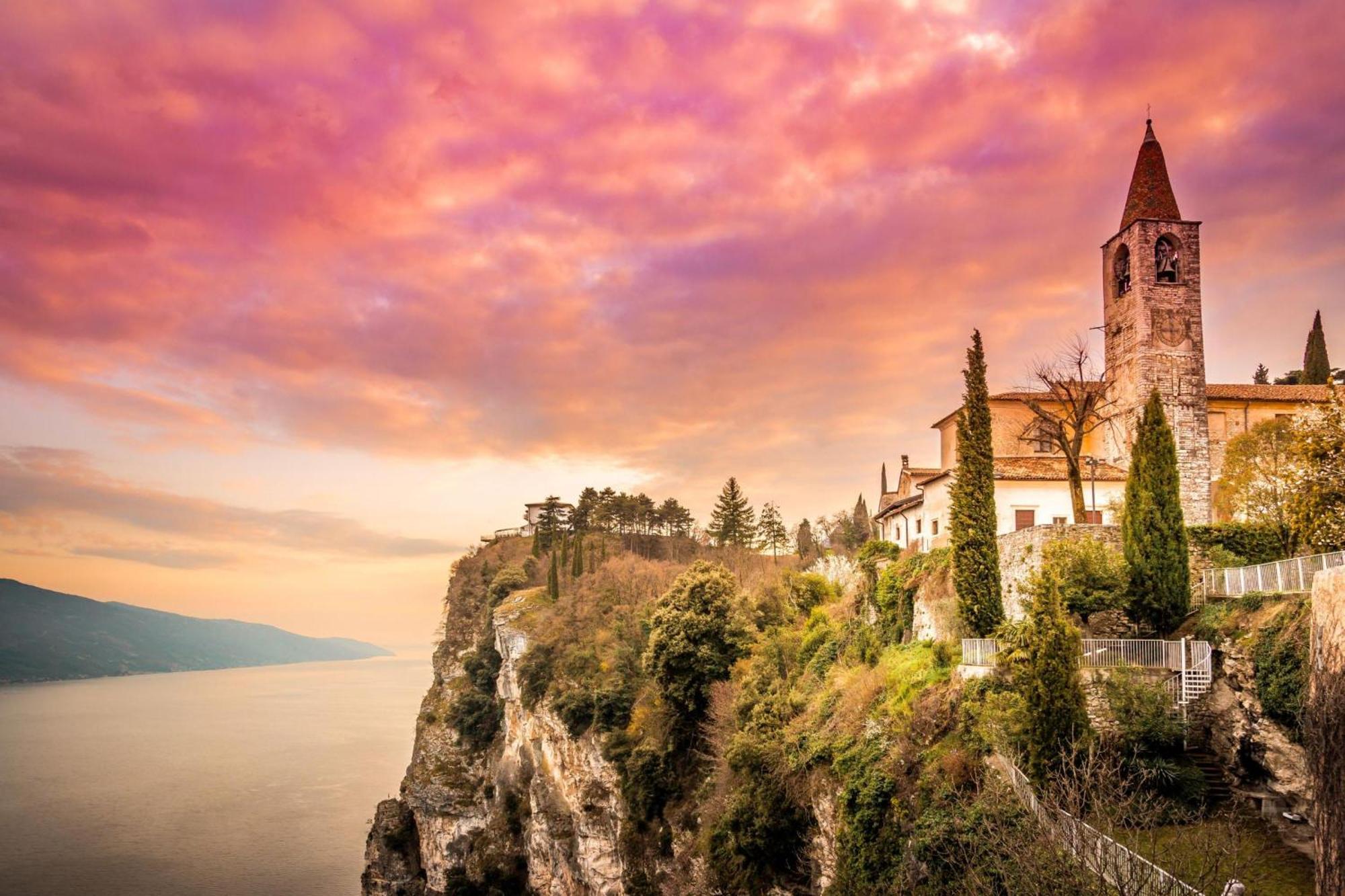 Casa Dei Nonni Apartments - Happy Rentals Tremosine Bagian luar foto